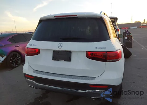 2020 Mercedes-Benz Glb 250 4Matic z USA, uszkodzony, nr VIN W1N4M4HB8LW040775